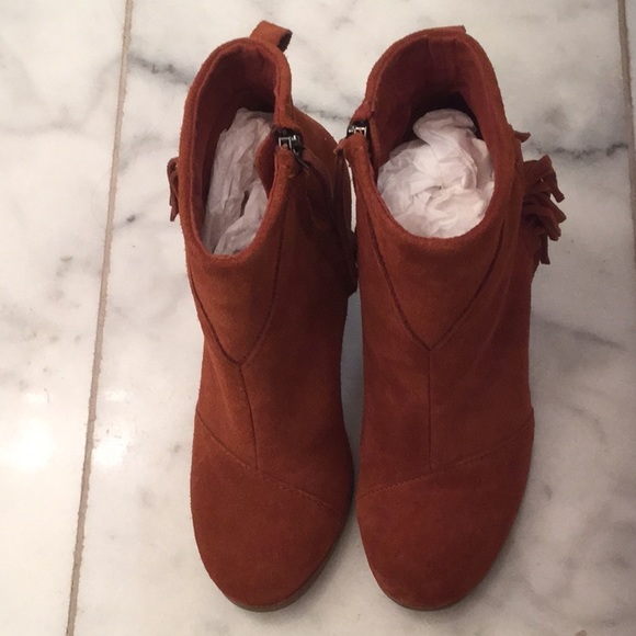 Toms Boots Booties Brown Cognac Suede Fringe 8 - Picture 3 of 7
